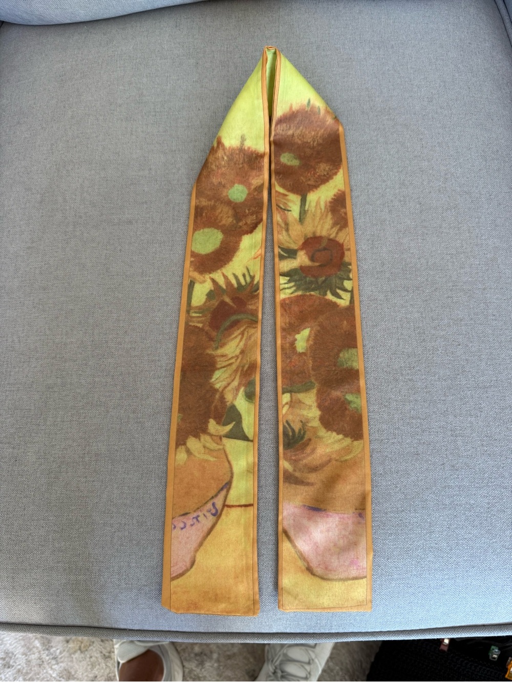 Sunflower themed thin scarf